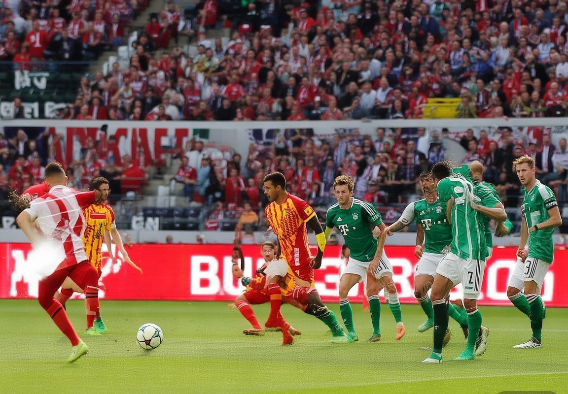 拜仁慕尼黑VS莱比锡红牛：德甲巅峰对决解析与未来格局影响