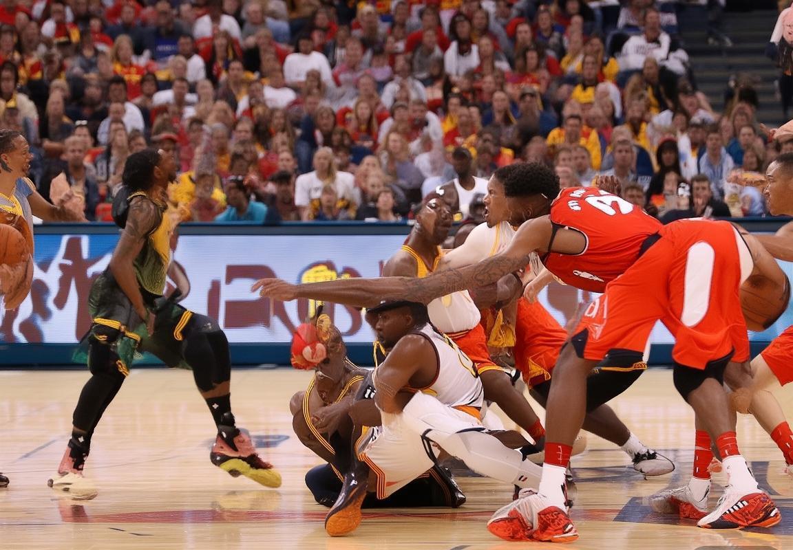 2017NBA季后赛：猛龙顽强反击，内外开花精彩对决